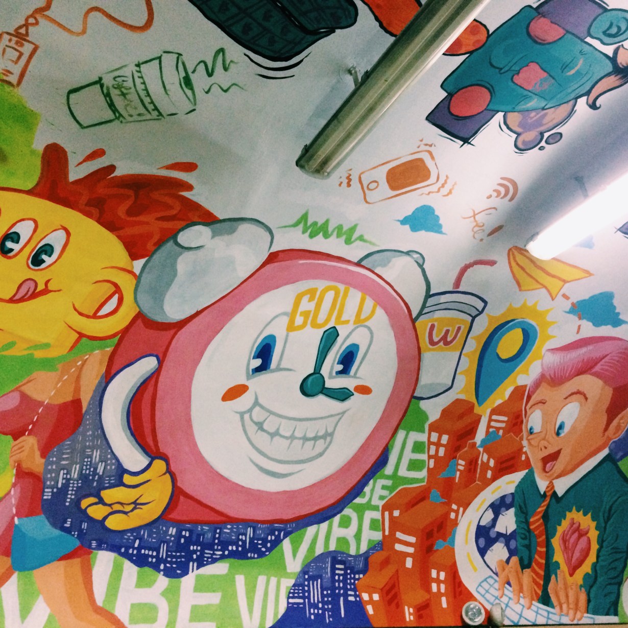 Happy times in Manila street art 